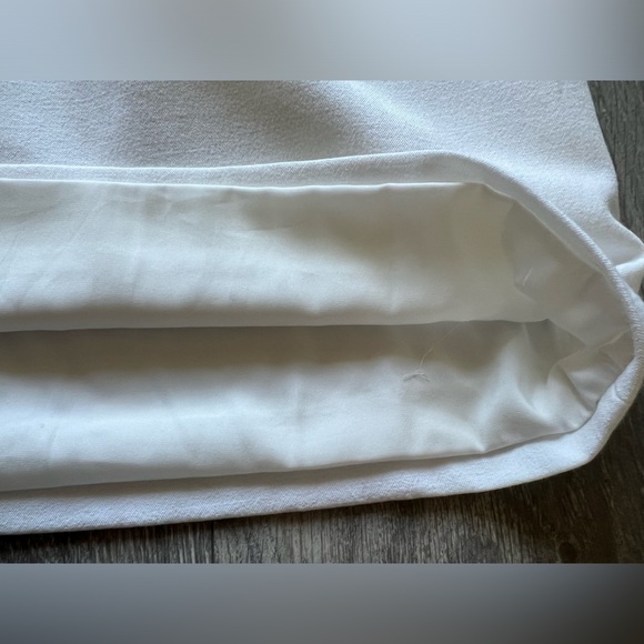 Keepsake the label puff sleeve off the shoulder mini dress in white. Size 4 - Picture 6 of 12